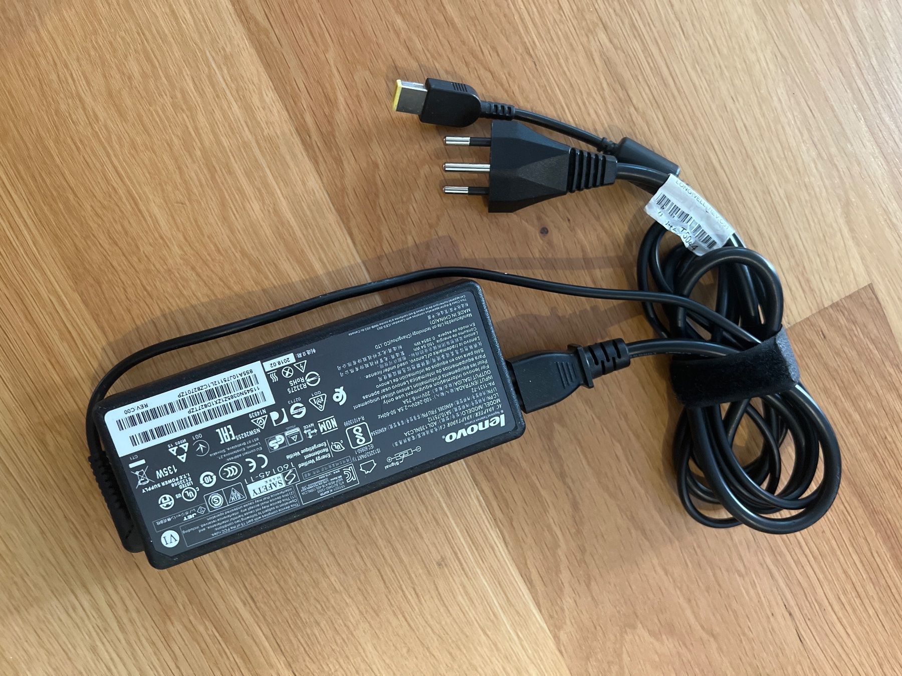 Lenovo Docking station: Lenovo ThinkPad Thunderbolt 3 Dock Gen 2 – Usato da Locarno venduto da Danisol 4