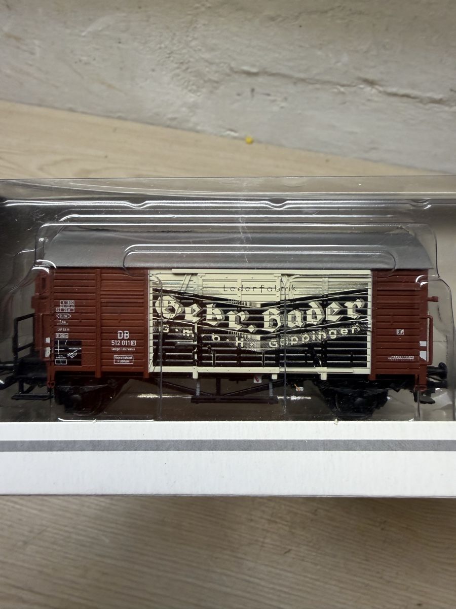 Märklin Modelleisenbahnen: Marklin Güterwagen HO 48111 neu  – Neu und originalverpackt aus Herzogenbuchsee von ioa_zcm6 2