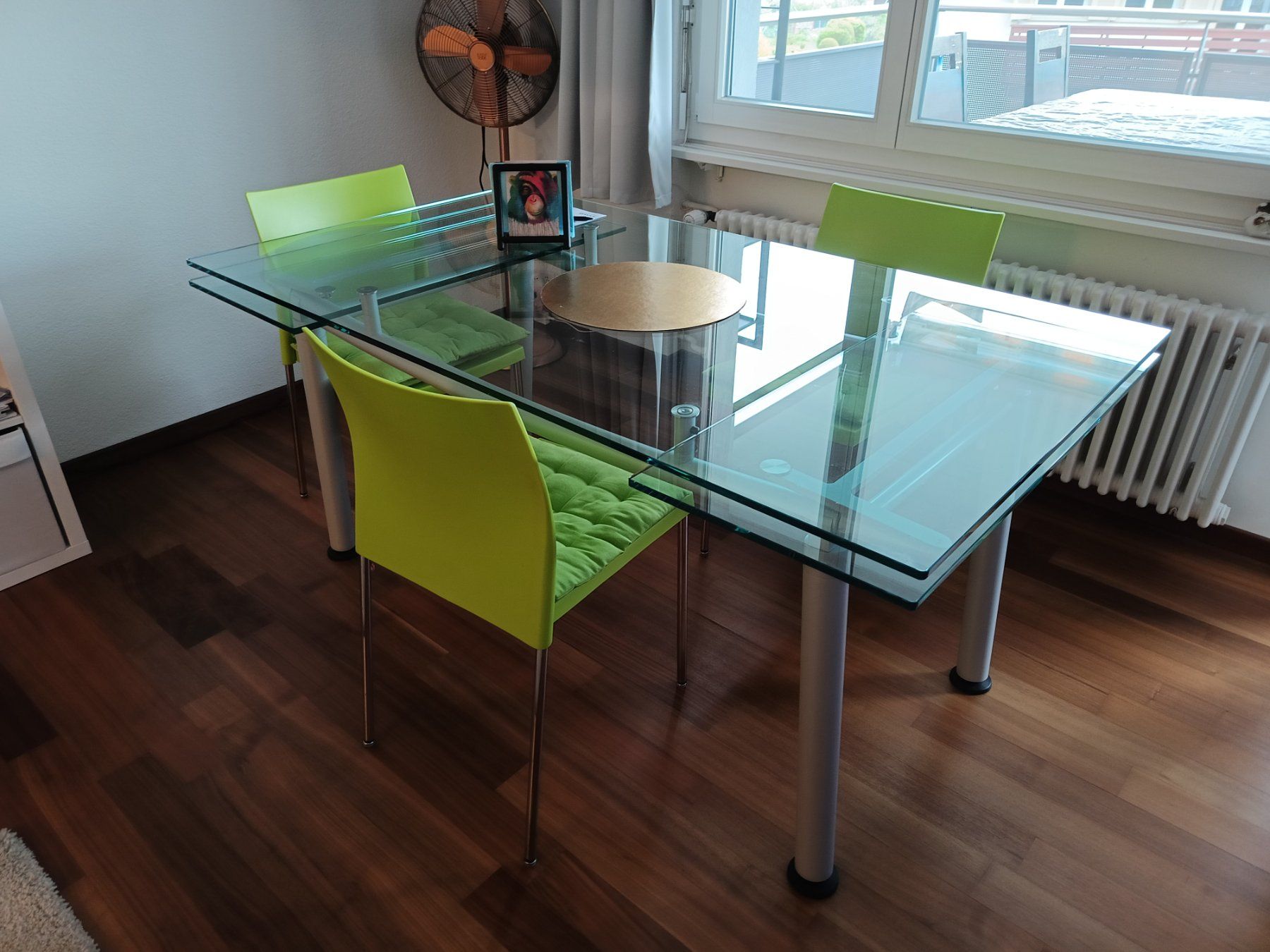 Tavoli: Edler Glastisch für Büro oder Wohnzimmer – Usato da Malix venduto da Ynater 4