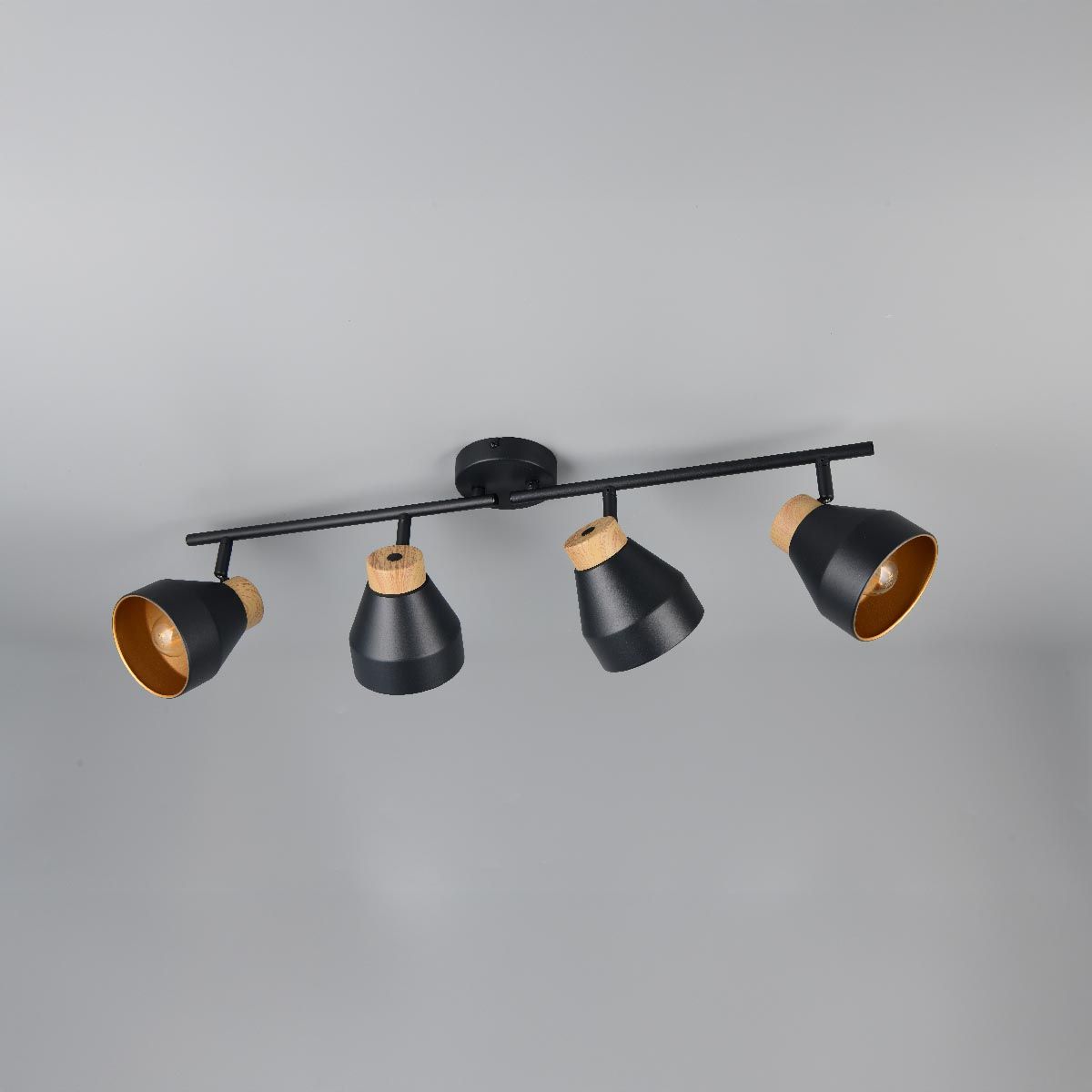 Lampade: Deckenstrahler, 4 Spots, 72 cm x 15 cm – Nuovo (secondo la descrizione) da Kreuzlingen venduto da Smart-Light 4