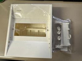 Hager Kleinverteiler Volta VU12AP, ungebraucht, neu!