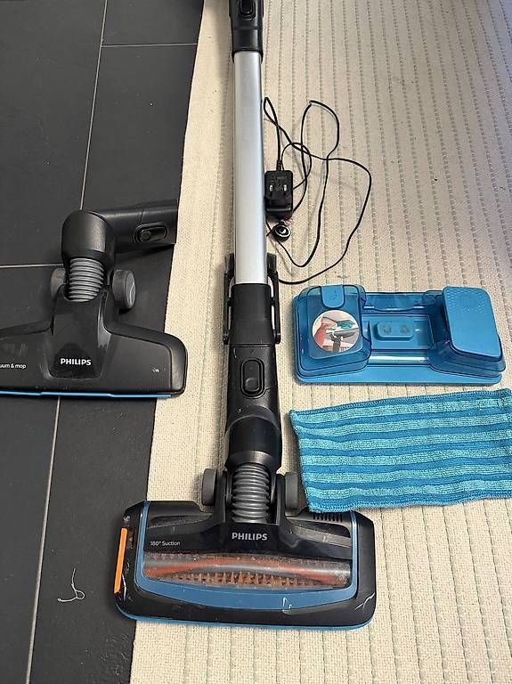 Philips Aspirapolveri & Accessori: Staubsauger & Nassreiniger Philips SpeedPro Aqua – Usato da Bern venduto da Sareliii 1