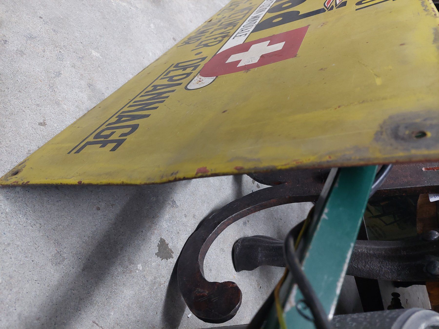 Insegne: Blechschild Cuenod. CH Brenner, Vertretung Colmar FR – Usato da Siblingen venduto da rantiques 3