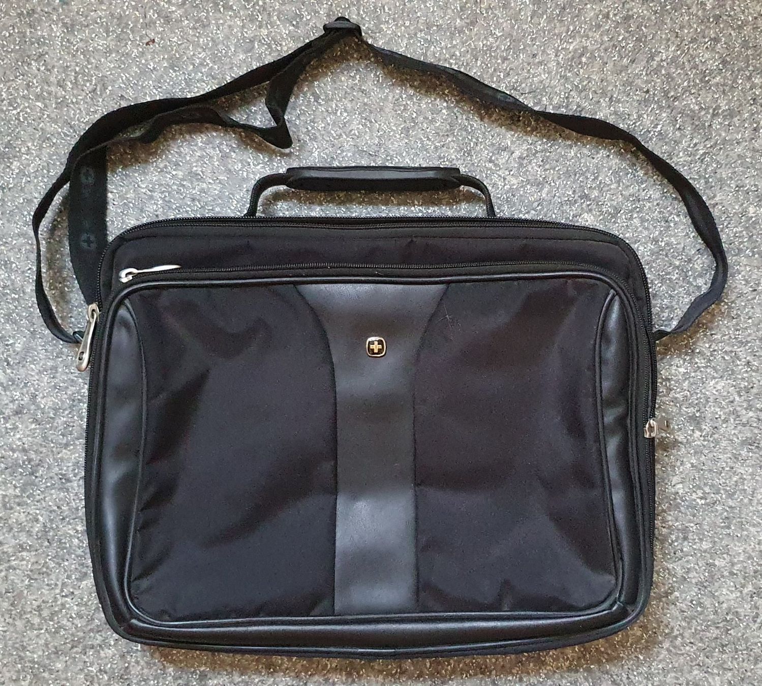 Valigie & Borse: Wenger Patriot 17" Laptoptrolley – Usato da Biel/Bienne venduto da IT_KinG 8