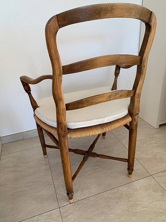 Fauteuils: Très beaux fauteuils anciens – D'occasion à Eysins par cathry-9 4