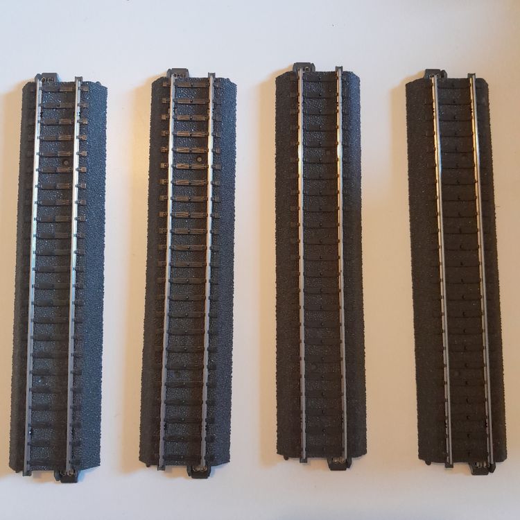 4 Rails Droits Märklin 3900 Avec Contact Bsa – Voie 2 Rails Pour Train Miniature