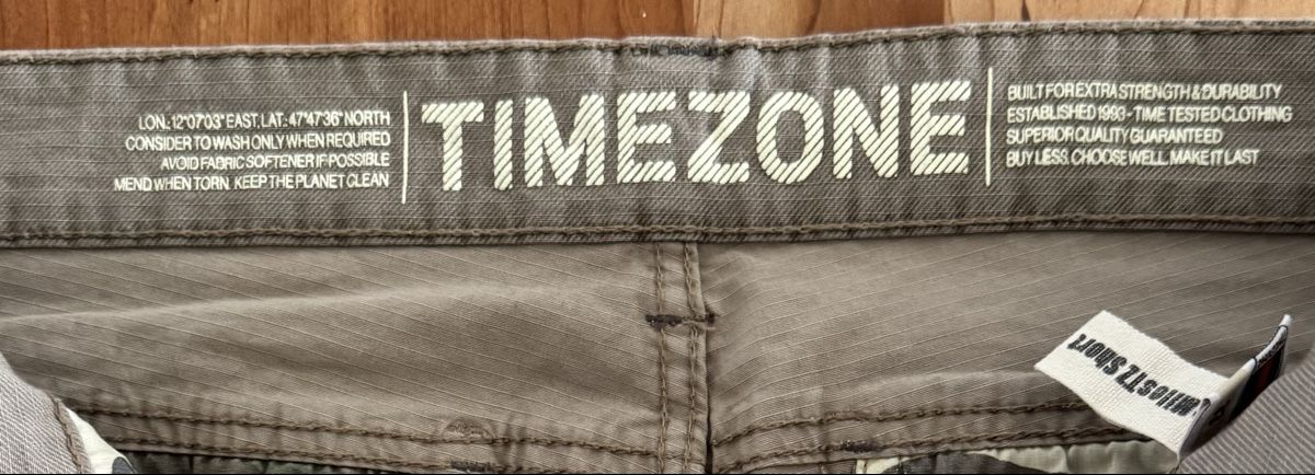 Pantaloni: Timezone Loose Miles 3/4 Shorts NEU – Nuovo (secondo la descrizione) da Belp venduto da Cornerman11 3