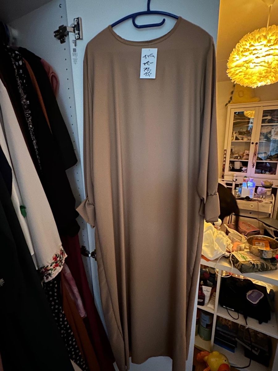 Lots de vêtements: Kleidung – Neuf (Voir description) à Horgen par emi_9dyh 3
