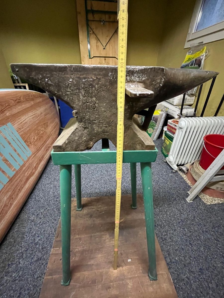 Werkzeuge: Amboss 50 kg mit Standfuss – Gebraucht aus Sachseln von fab_kst9 2
