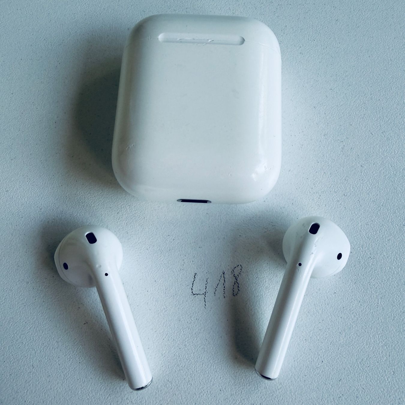 Apple Kopfhörer: Original Apple AirPods 2 Gen. Wireless Kopfhörer & Case – Gebraucht aus Basel von MY.AIRPODS.SHOP 8