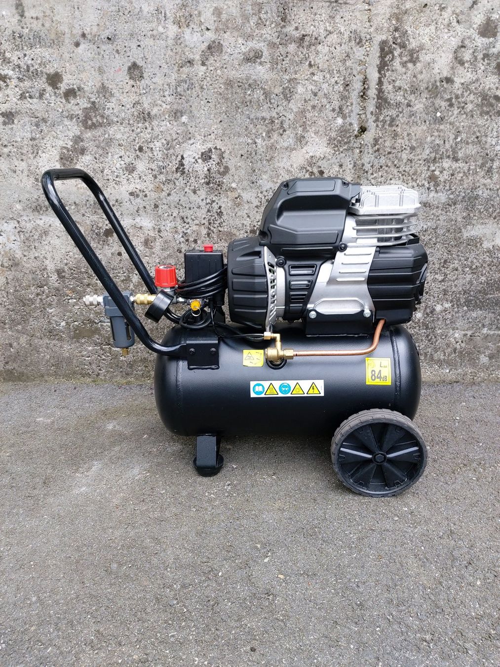 Kompressoren: Herkules Pro Kompressor Silent 24 – Gebraucht aus Niederscherli von Cram3 1