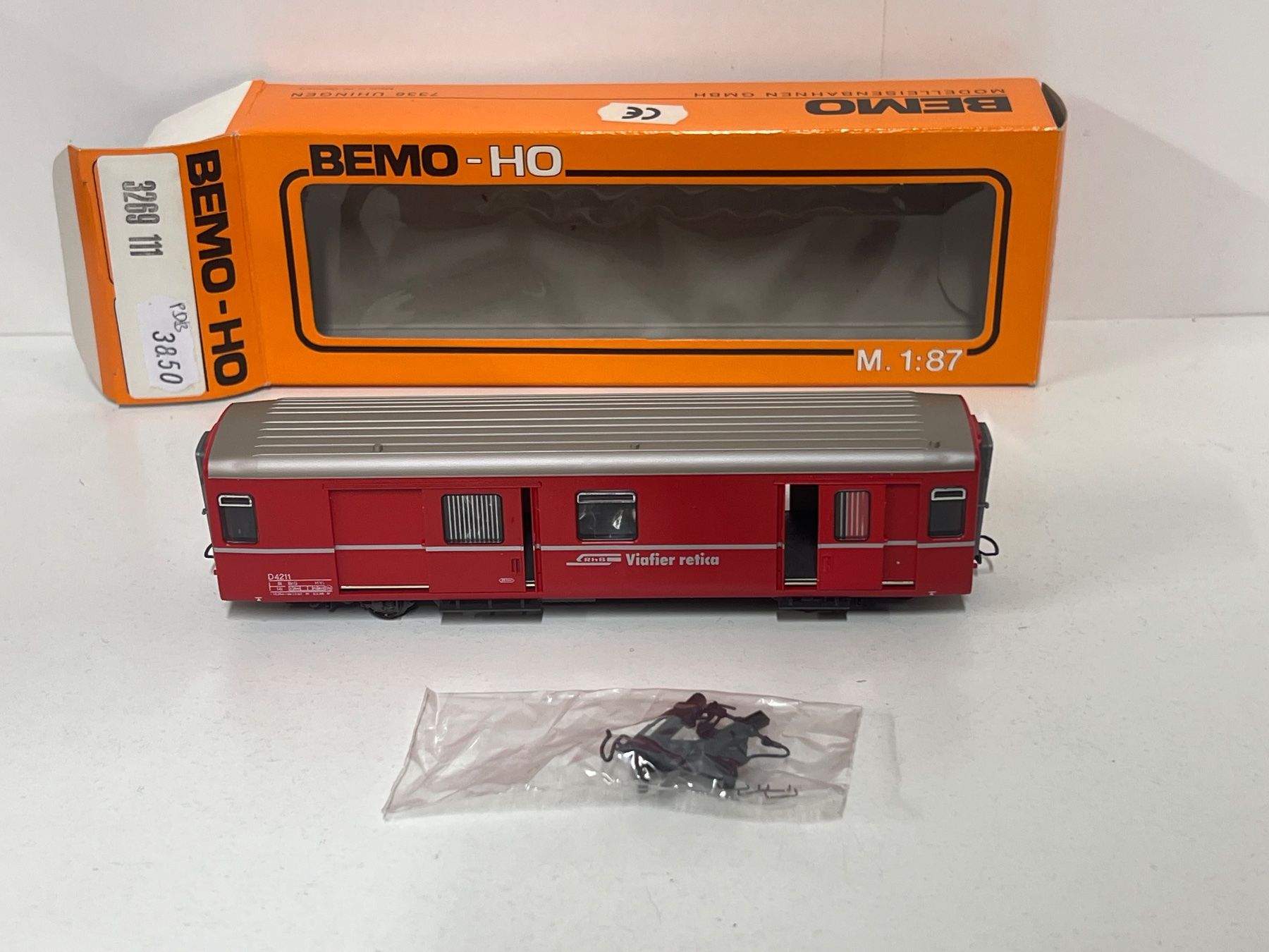Bemo Modelleisenbahnen: Bemo 3269 118  D4211 RhB H0m – Gebraucht aus Neuenhof von ludovicco