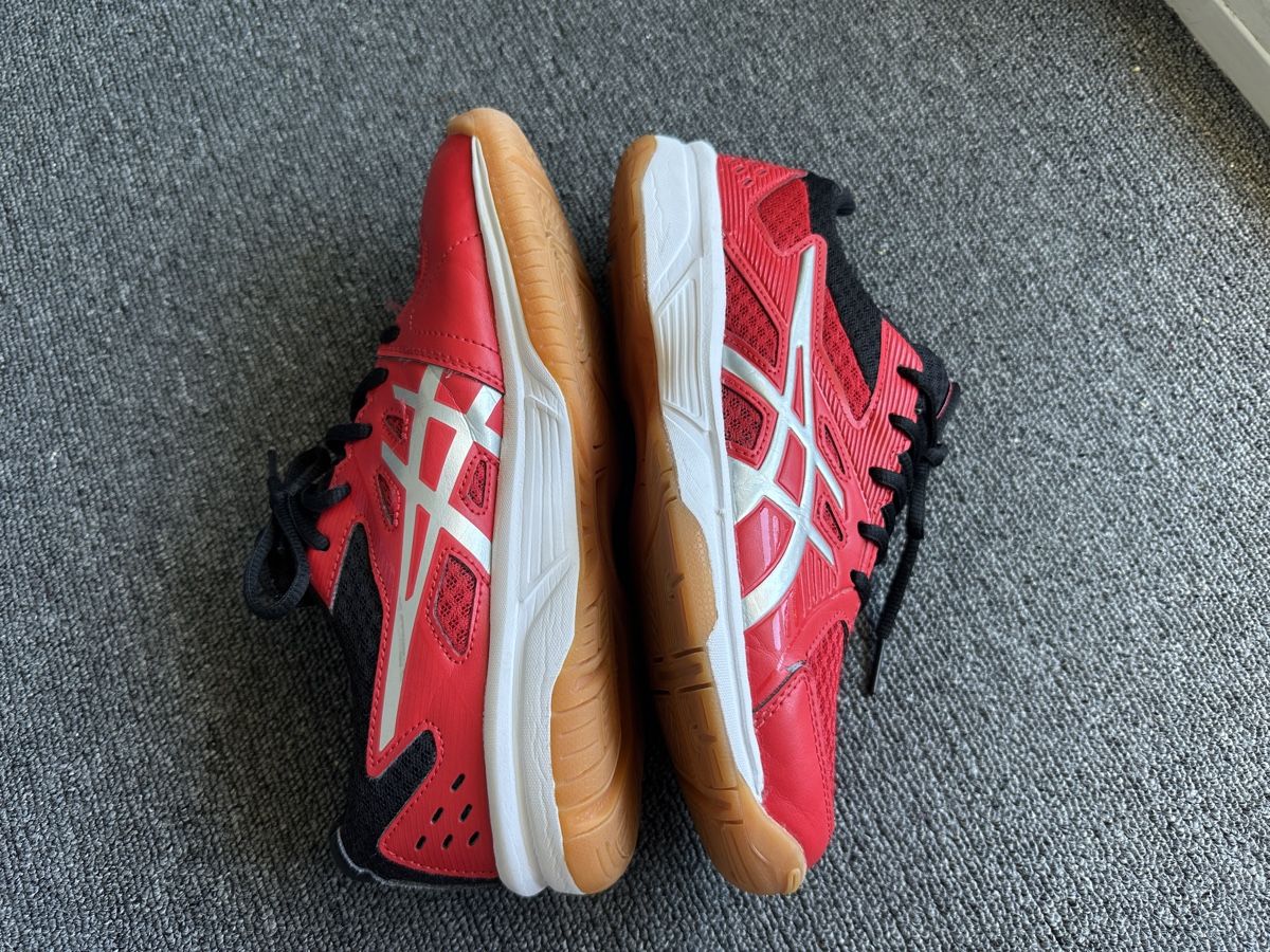 Asics Damenschuhe: Asics femme taille 38 – Gebraucht aus Bulle von LeMoleson 4