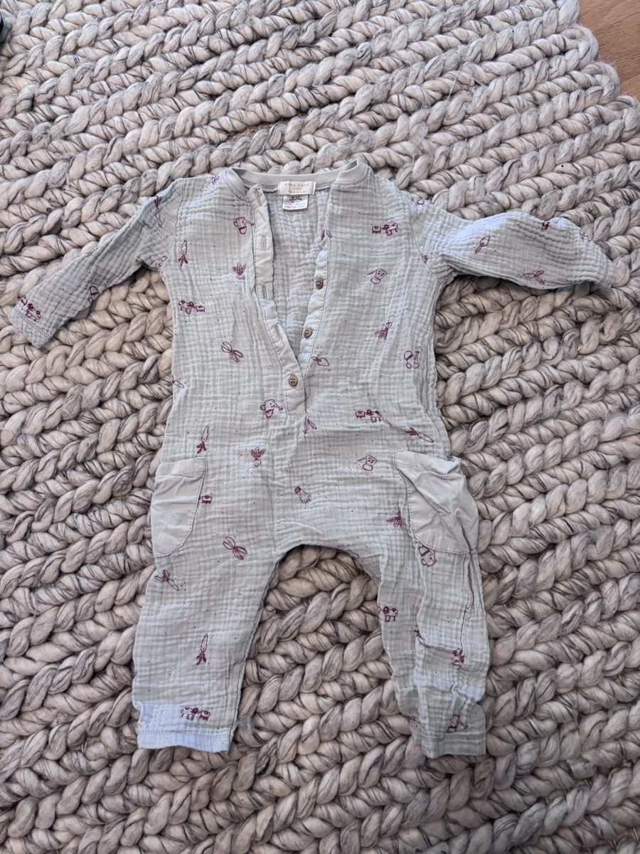 Lotti & Set di vestiti: Kleiderpaket Grösse 80 – Usato da Kilchberg ZH venduto da cla_z8n7 5