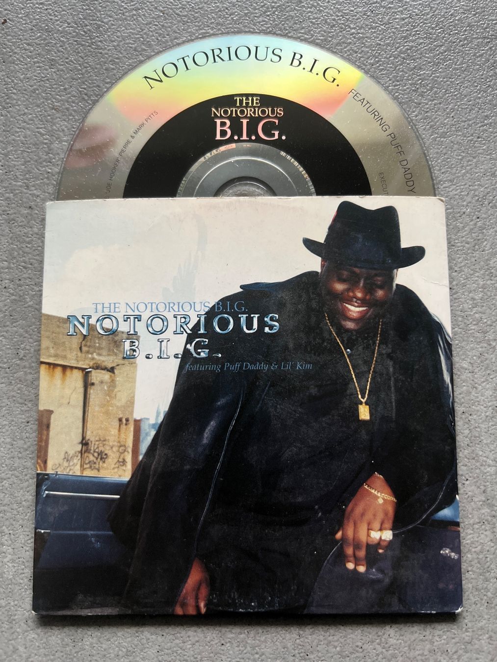 CD: CD 2 titres Notorious B.I.G feat. Puff Dady & LIL’KIM – Usato da Bouveret venduto da Feelgoodtrading