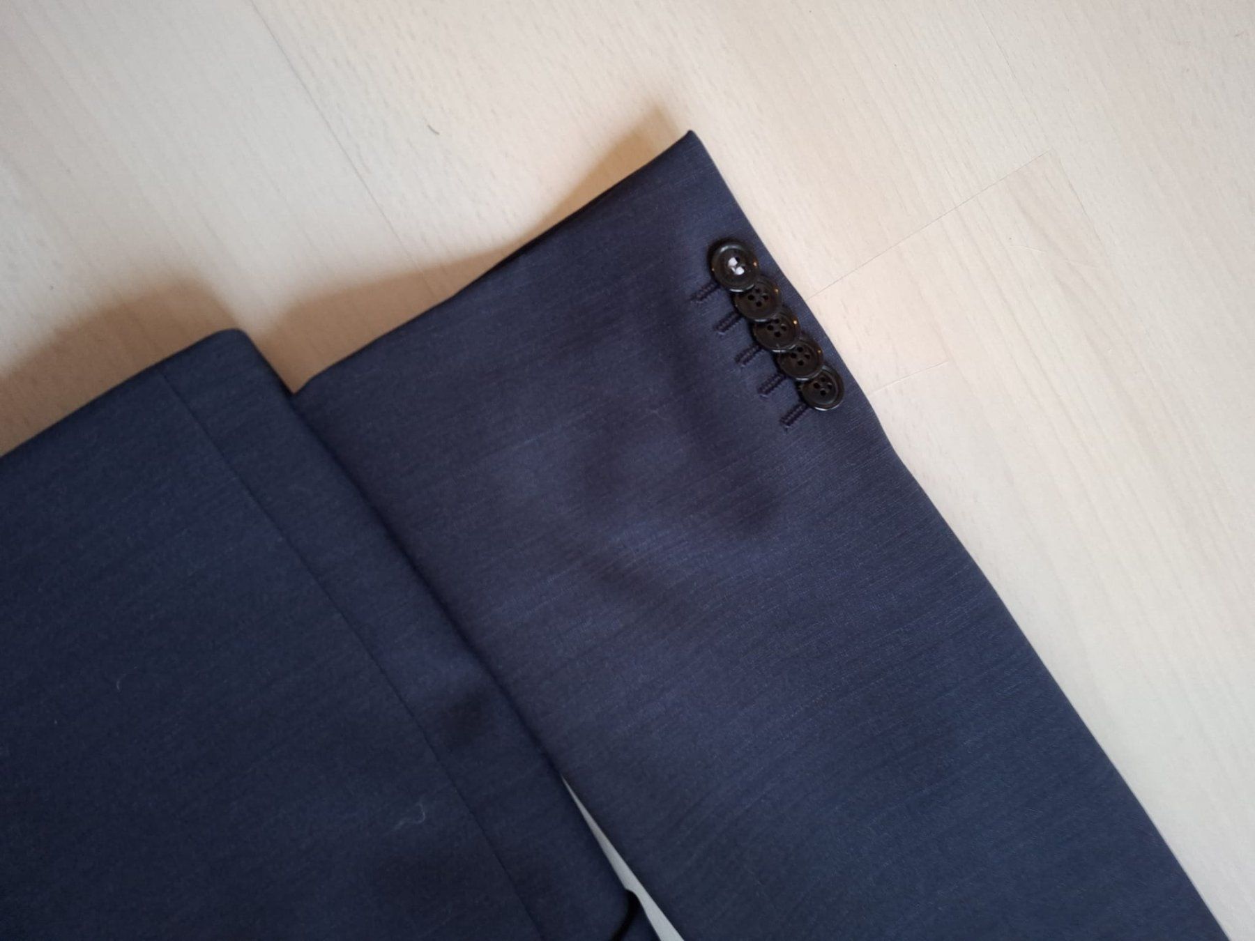 Completi: Strellson Anzug NWT Gr. 48 – Usato da Walterswil SO venduto da Mama_noel 5