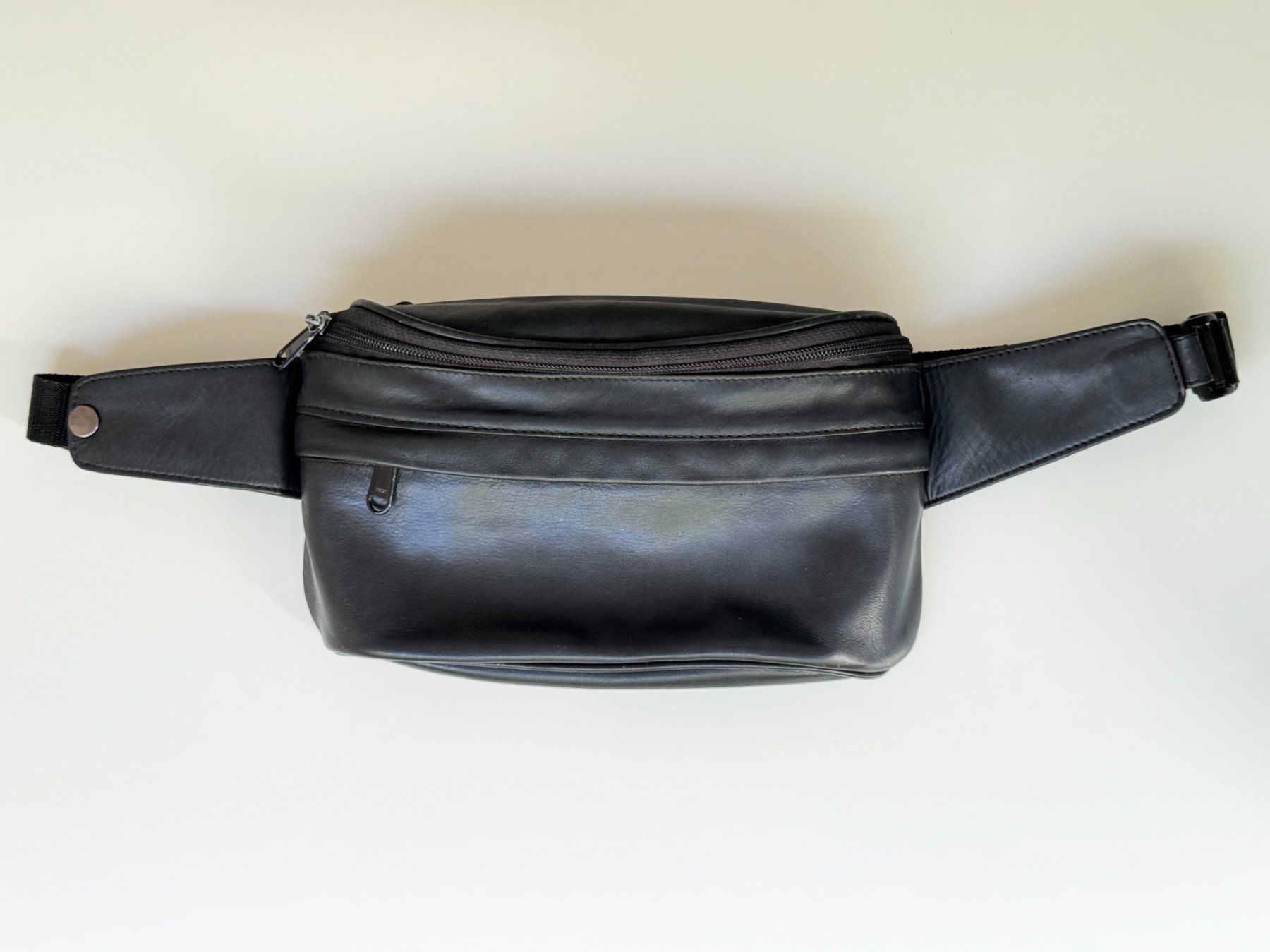 Borse: Sac banane noir – Usato da Genève venduto da Reveur