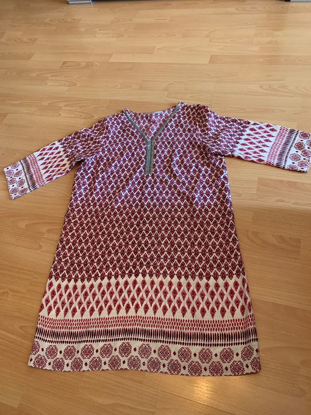 Vestiti: Jolie robe Armand Thiery taille 42 CH – Usato da MEYRIN venduto da Gwendo10