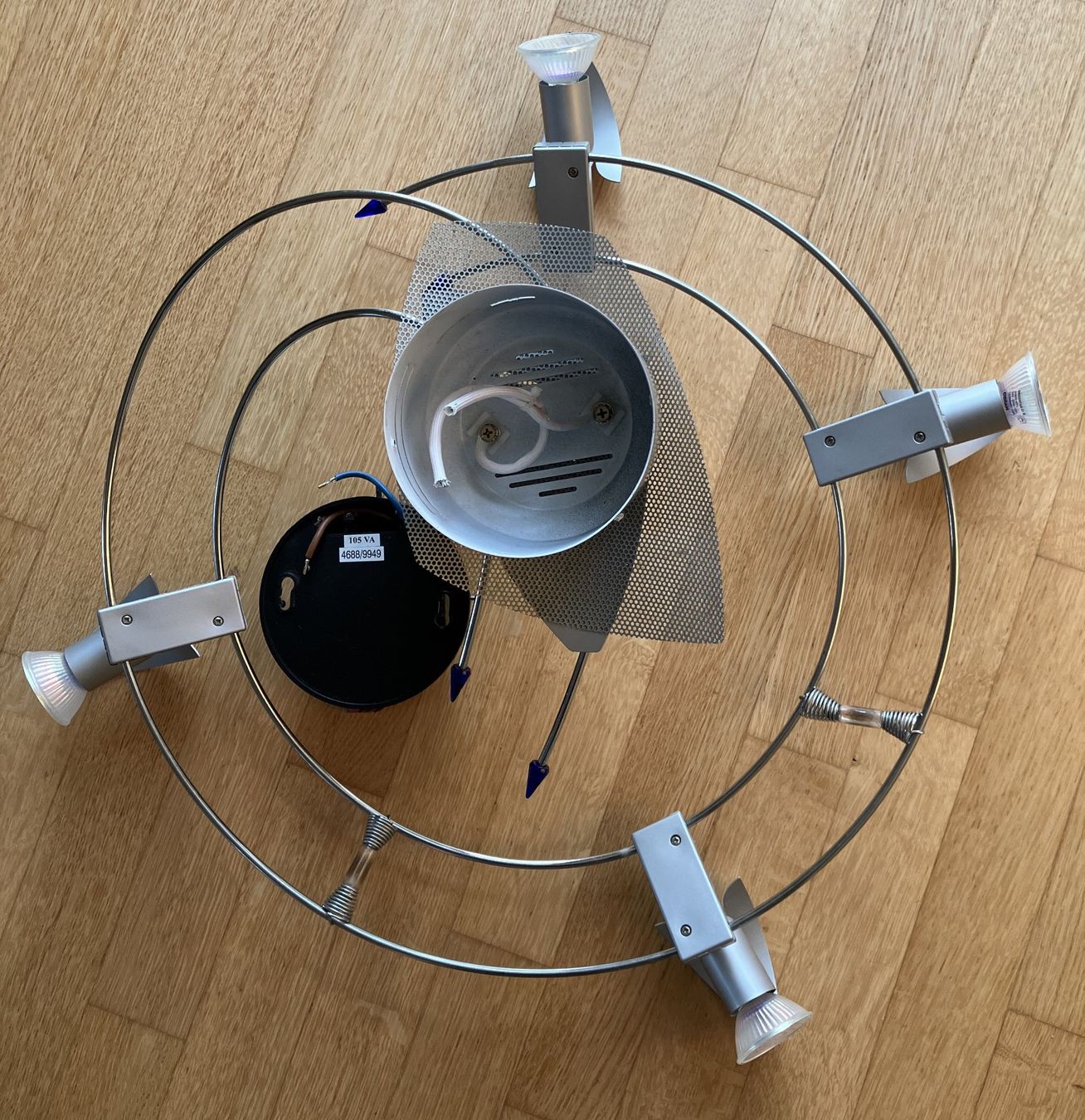 Lampadari & plafoniere: Deckenlampe, Spot / Strahler 4 Halogen – Usato da Wolfwil venduto da Verbenia 8