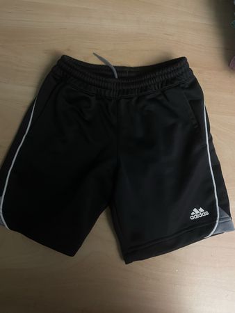 Adidas Climalite Sporthose Shorts Schwarz, Gr.122/128 Top
