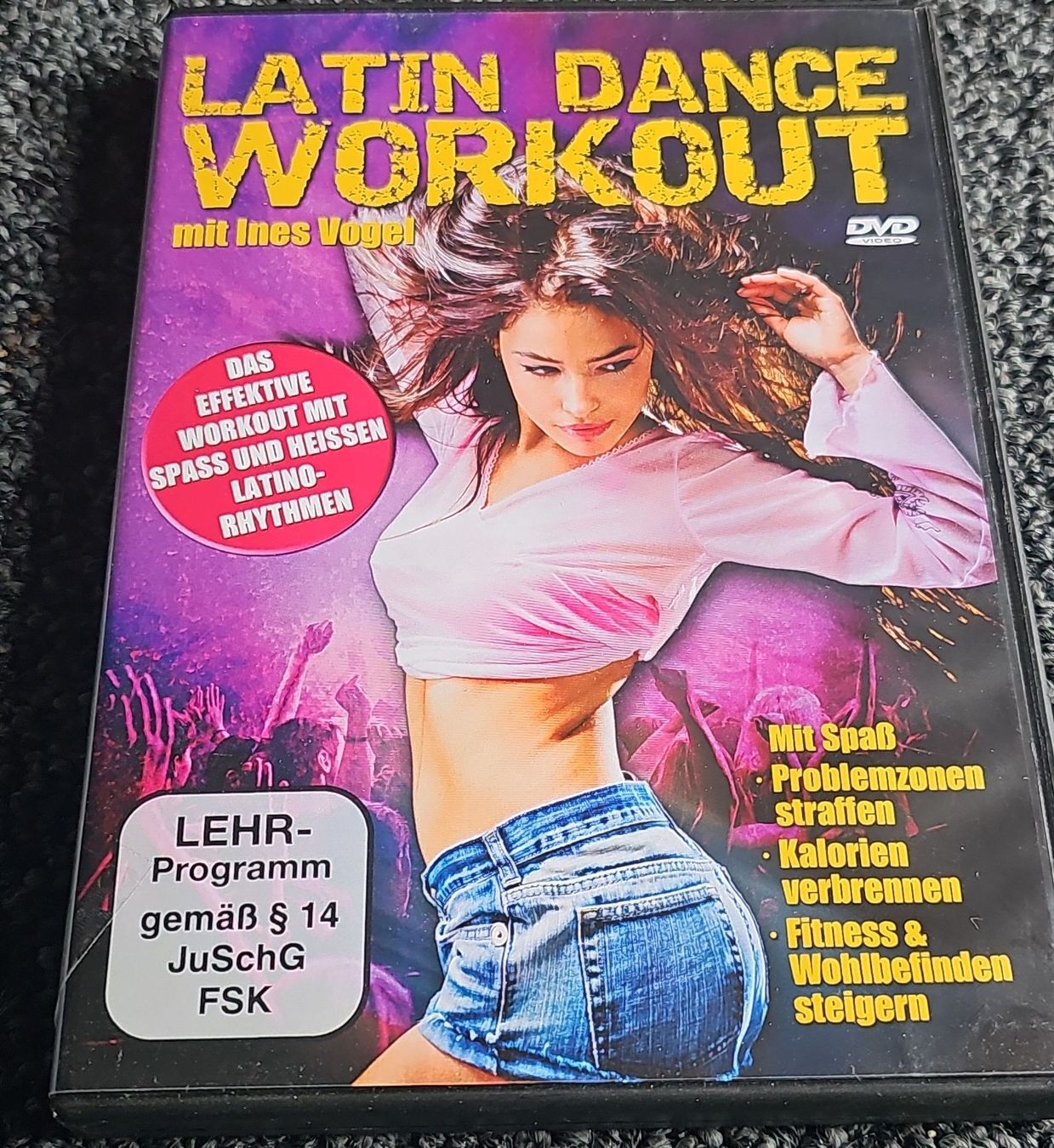 Tutti i DVDs: DVD Latin Dance Workout (23105) – Usato da Ruswil venduto da jan_bxl5