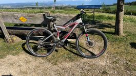 Vélo Bike full-suspension Specialized, new price 2'800 Chf