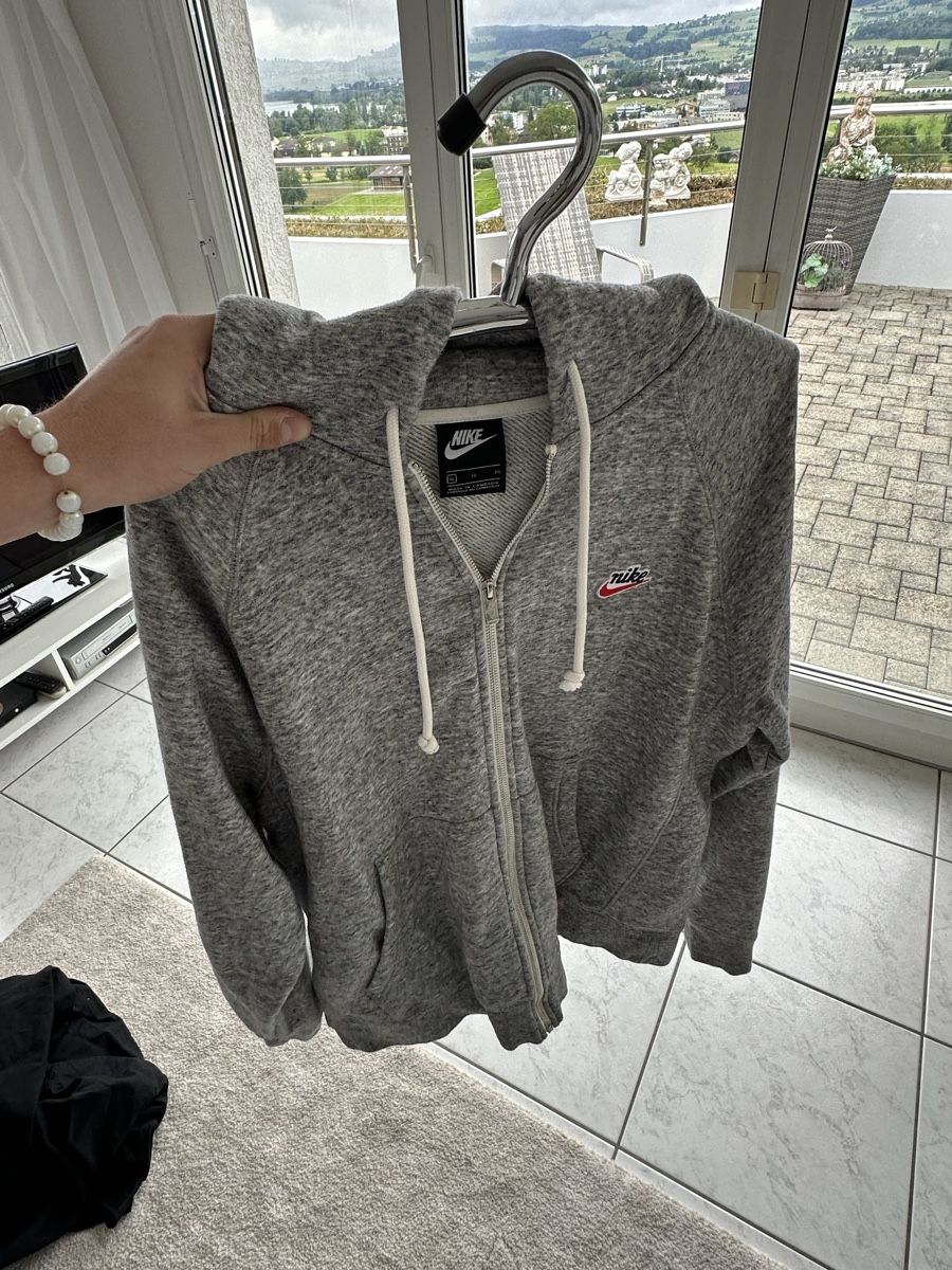 Nike Jacken: Retro Nike Jacke Gr XL – Neu (gemäss Beschreibung) aus Schenkon von LVJDEAN