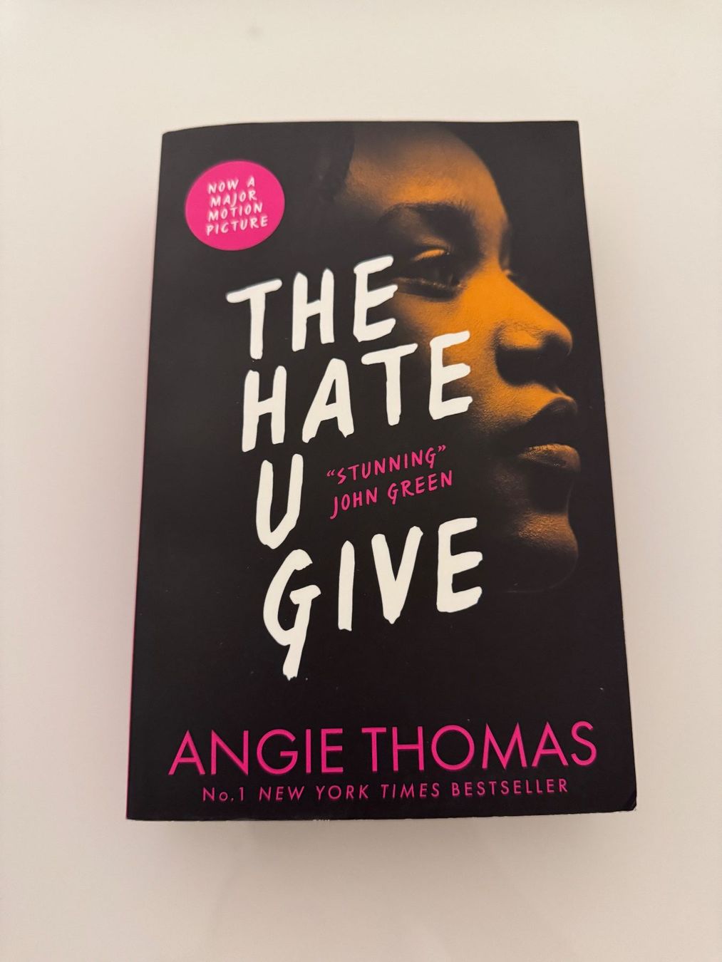 Livres: The Hate U Give – Angie Thomas – D'occasion à Dietikon par Julia.obers