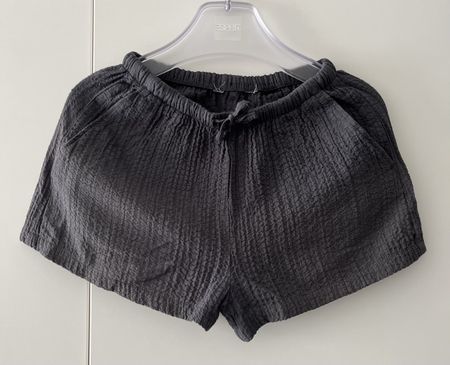 Kurze Hose dunkelgrau Grösse S guter Zustand
