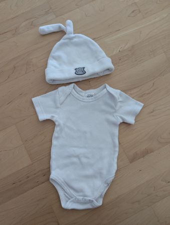 Baby Body und Mütze weiss Grösse 50/56 neu