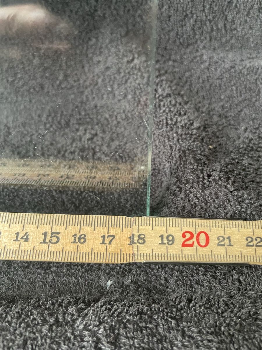 Scaffali: Glastablar regal 80x18,5x0,7cm – Usato da Nidau venduto da Beritundpan 1