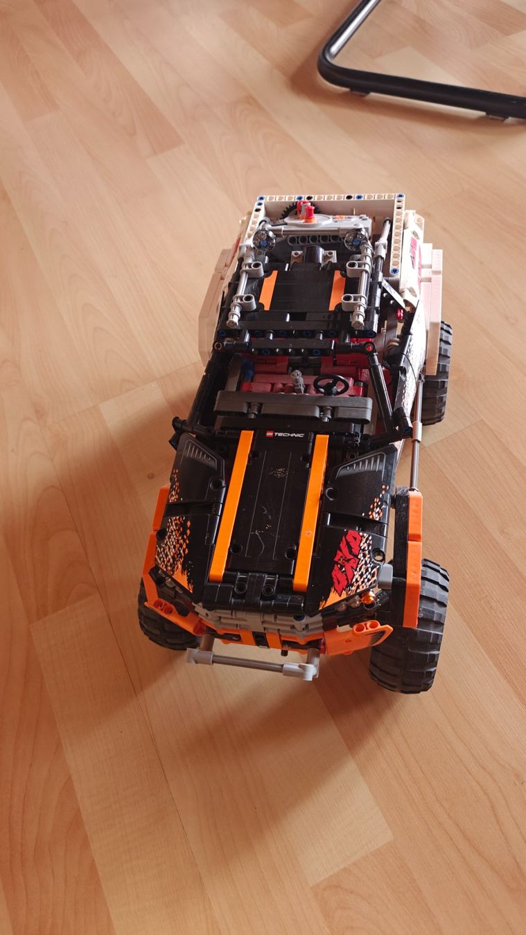 Lego Kit di costruzioni: LEGO Technic 9398 4x4 Crawler mit Fernbedienung – Usato da Kaltbrunn venduto da Boesi_1600 1