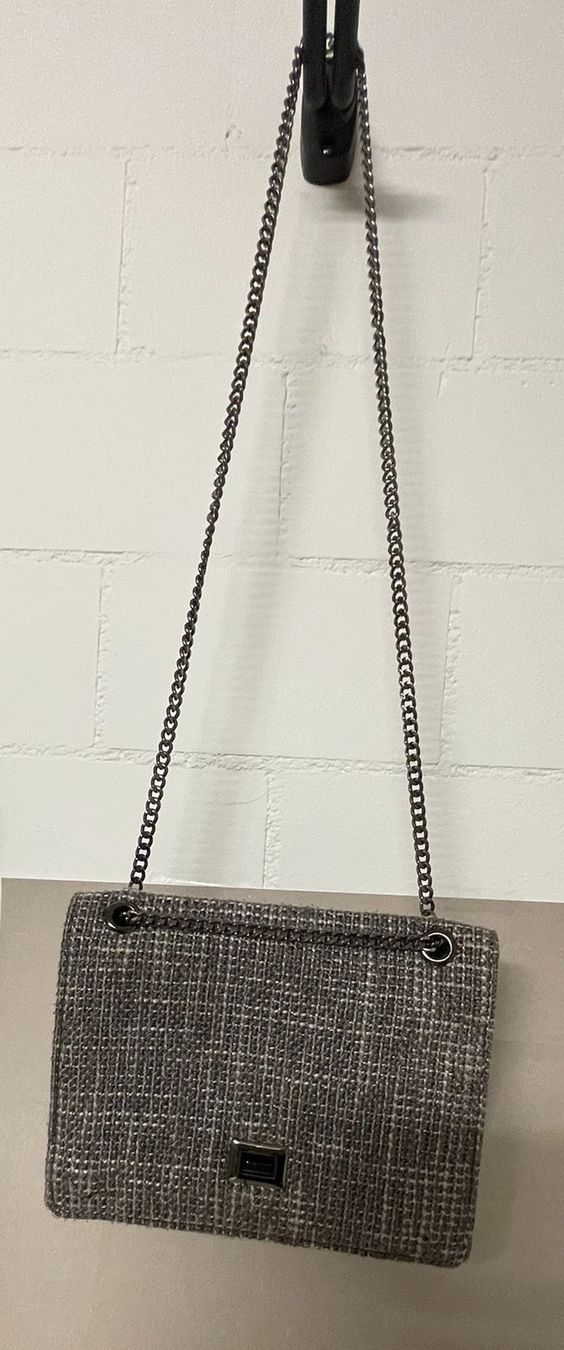 Zara Borse da donna: NEU: Umhängetasche von Zara – Nuovo (secondo la descrizione) da Frenkendorf venduto da Yard-Sale-2000