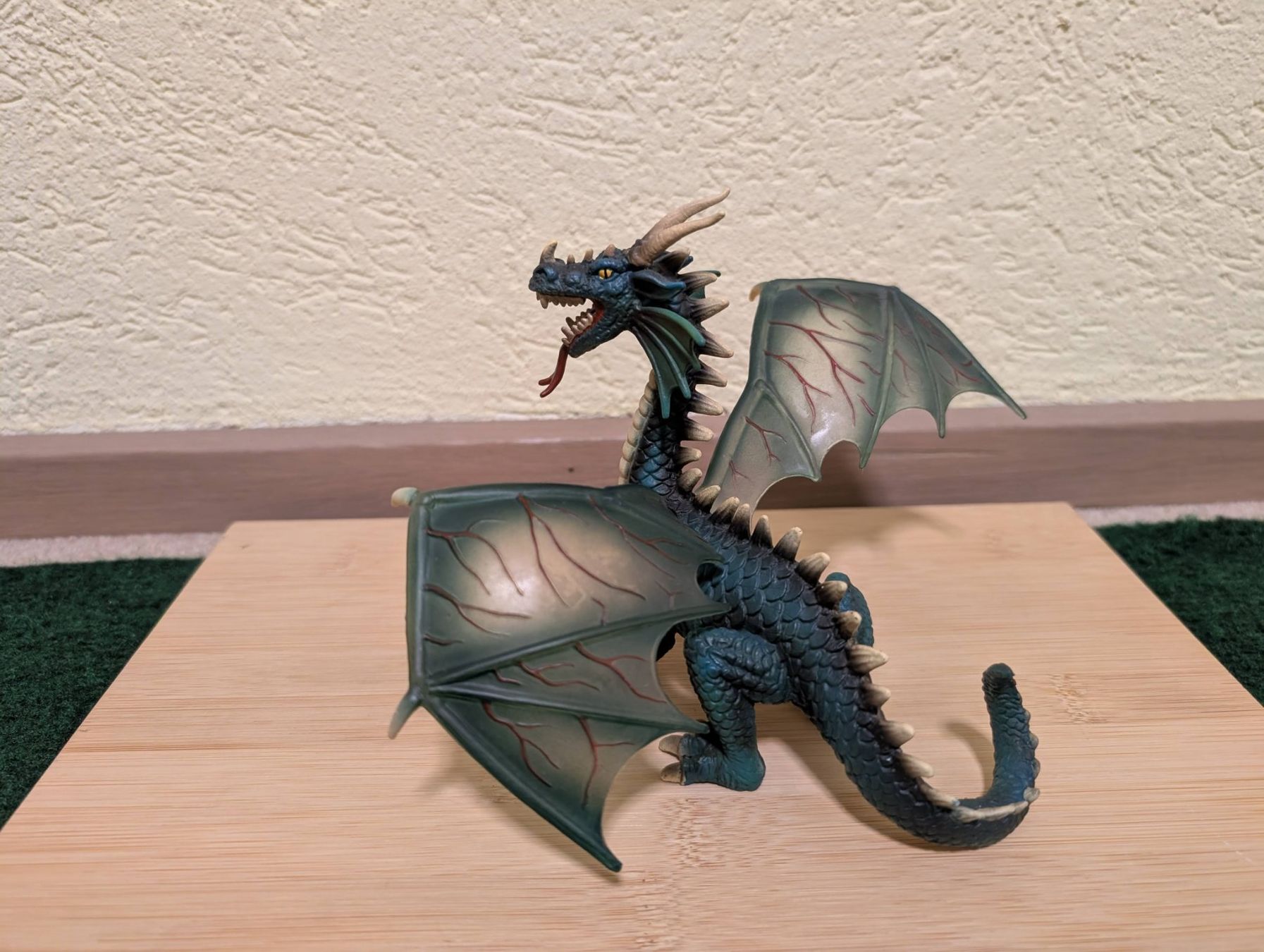 Schleich Statuette: Schleich 70033 Ritter Drache Green Dragon 2003 – Usato da Herrliberg venduto da aandrey 4