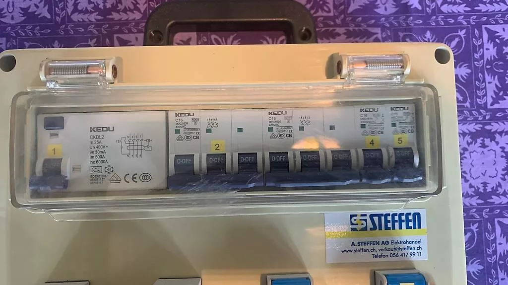Elektrotechnik: Baustromverteiler 16A – Gebraucht aus Volketswil von dancingsoul74 2