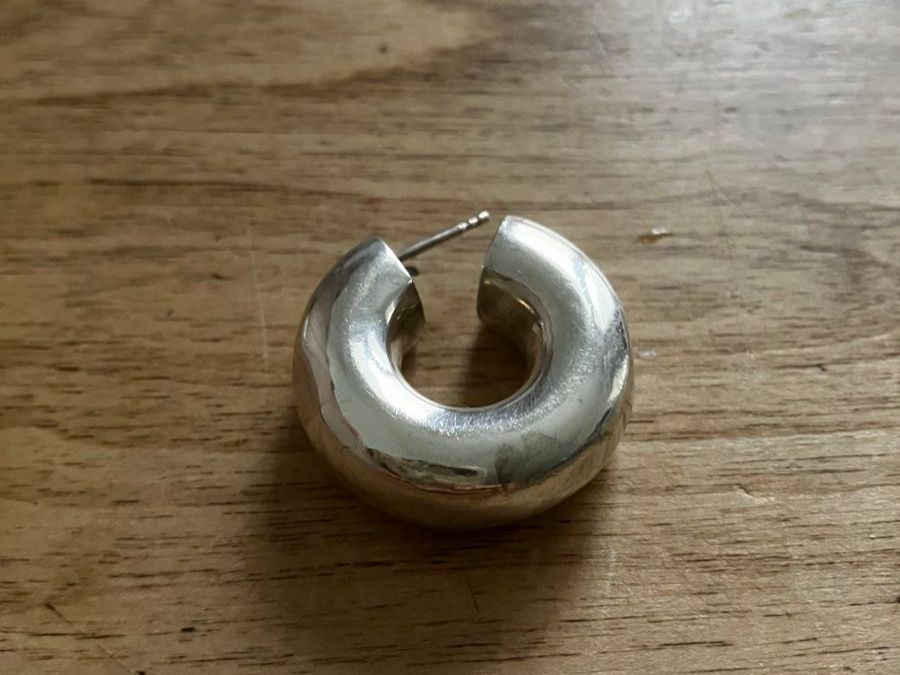 Orecchini pendenti & Orecchini a lobo: Einzelne Creole, Silber – Usato da Buchs AG venduto da Allerleis 2