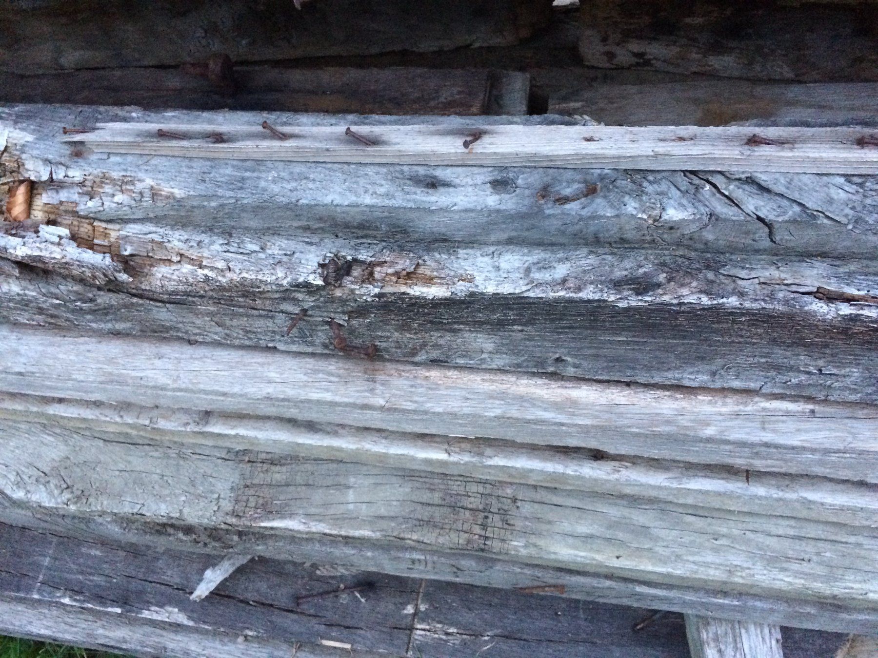 Holzartikel: Altholzbalken aus Rückbau Eiche – Gebraucht aus Wiliberg von MONSCHWIL 4