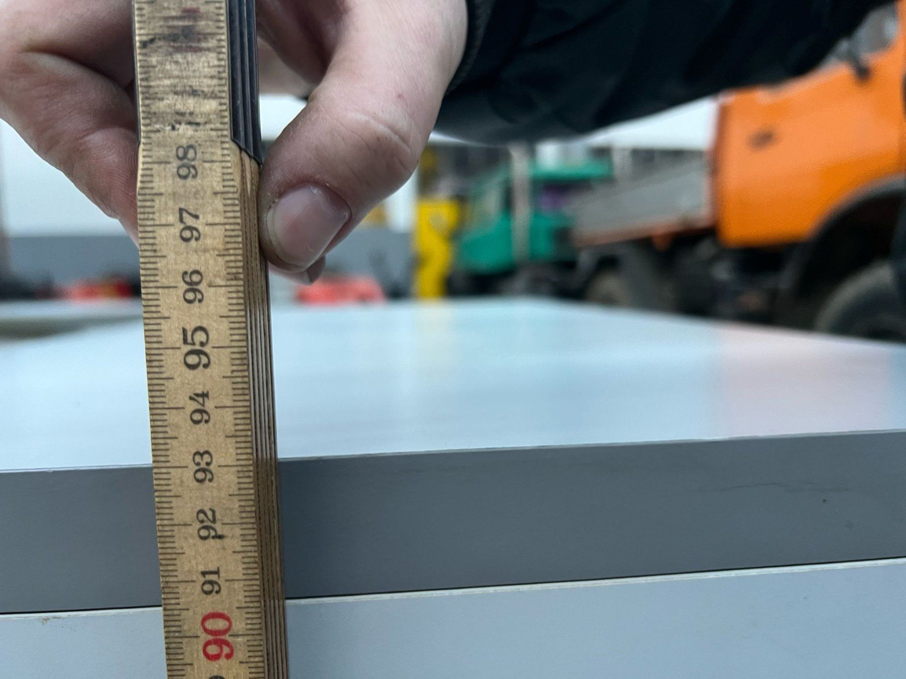 Armadi: 2 Armadietti da ufficio con ante – Usato da Chiggiogna venduto da albetta55 4