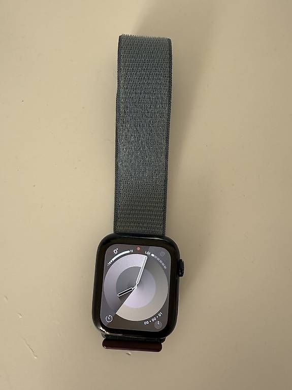 Smartwatch: Apple Watch Series 6 (GPS + Cellular) – D'occasion à Buchs AG par lor_9dhh 3