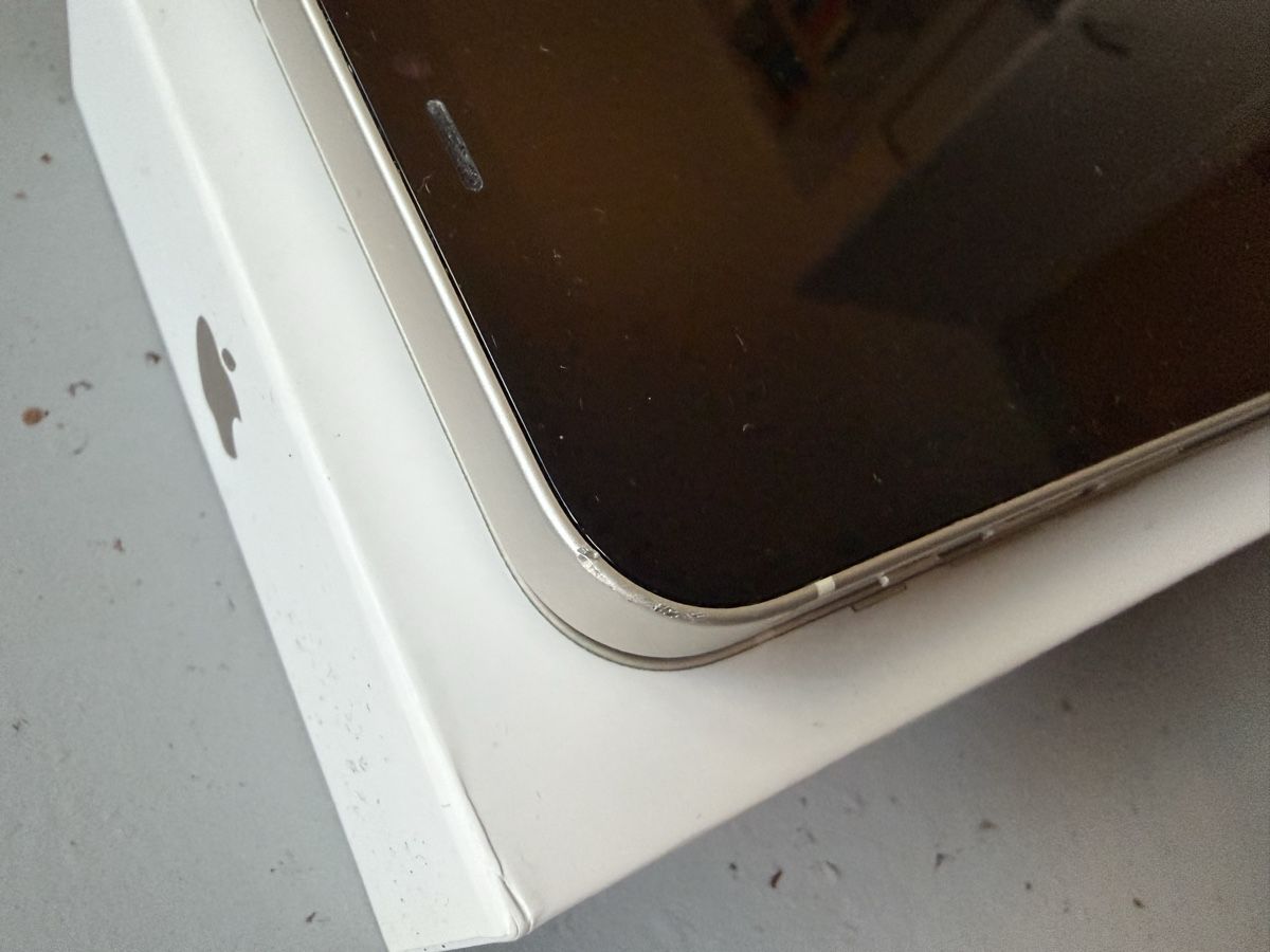 Apple Telefoni cellulari / Smartphones: iPhone 12 weiss 64 GB mit Originalverpackung und Hülle – Usato da Winterthur venduto da Tangata 3