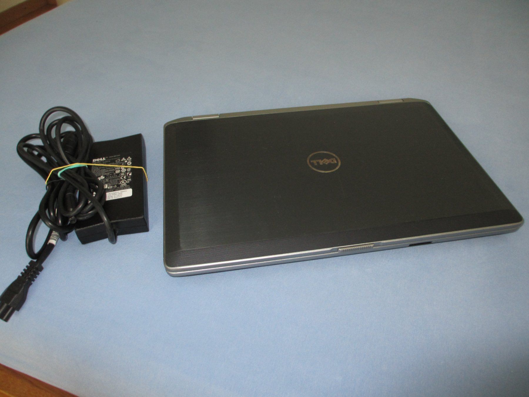 Dell Notebook: DELL Latitude E6520 mit Windows 11 – Usato da Sargans venduto da Morisson1 4