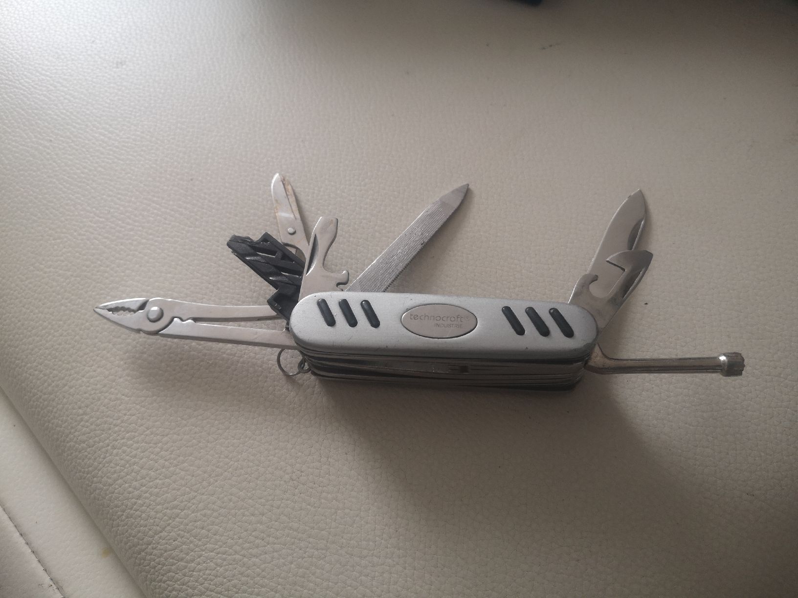 Coltelli tascabile: Technocraft Sackmesser, Multitool, mit Etui! – Usato da Belp venduto da mar_76s8