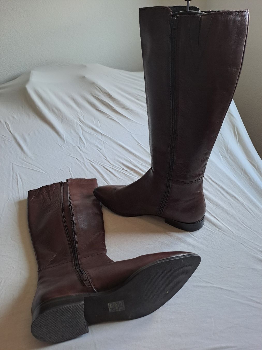 Lazamani Scarpe da donna: Bottes en cuir véritable, marron taille 42 – Usato da Gryon venduto da rod_9kpn 3