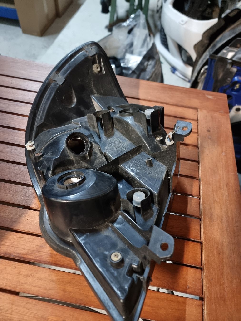 Fari: feux arrière Subaru Impreza WRX break – Usato da Vuippens venduto da FSPracing 4