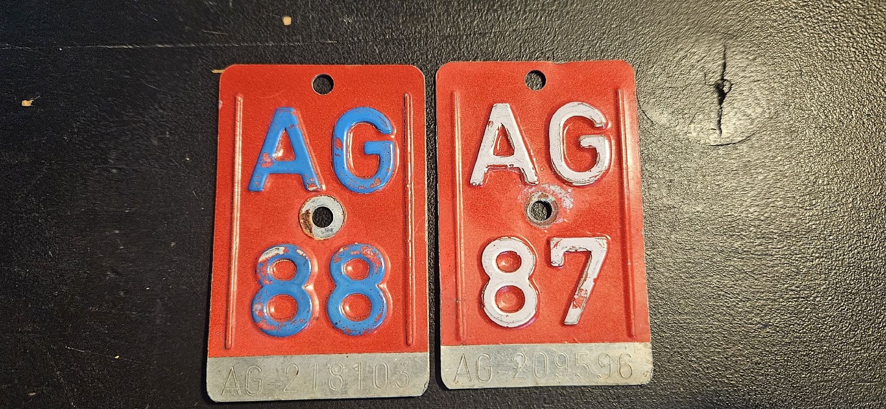 Schilder: Velonummern AG 1987 & 1988 – Gebraucht aus Belp von Ginus85