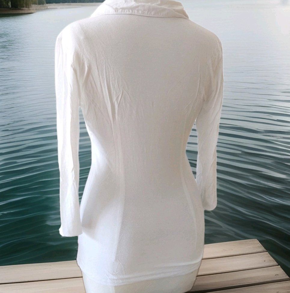 Marc Cain Blusen: MARC CAIN herziges Shirt Bluse grafftes Dekolleté Gr.36 – Gebraucht aus Winterthur von Lotusherz 1