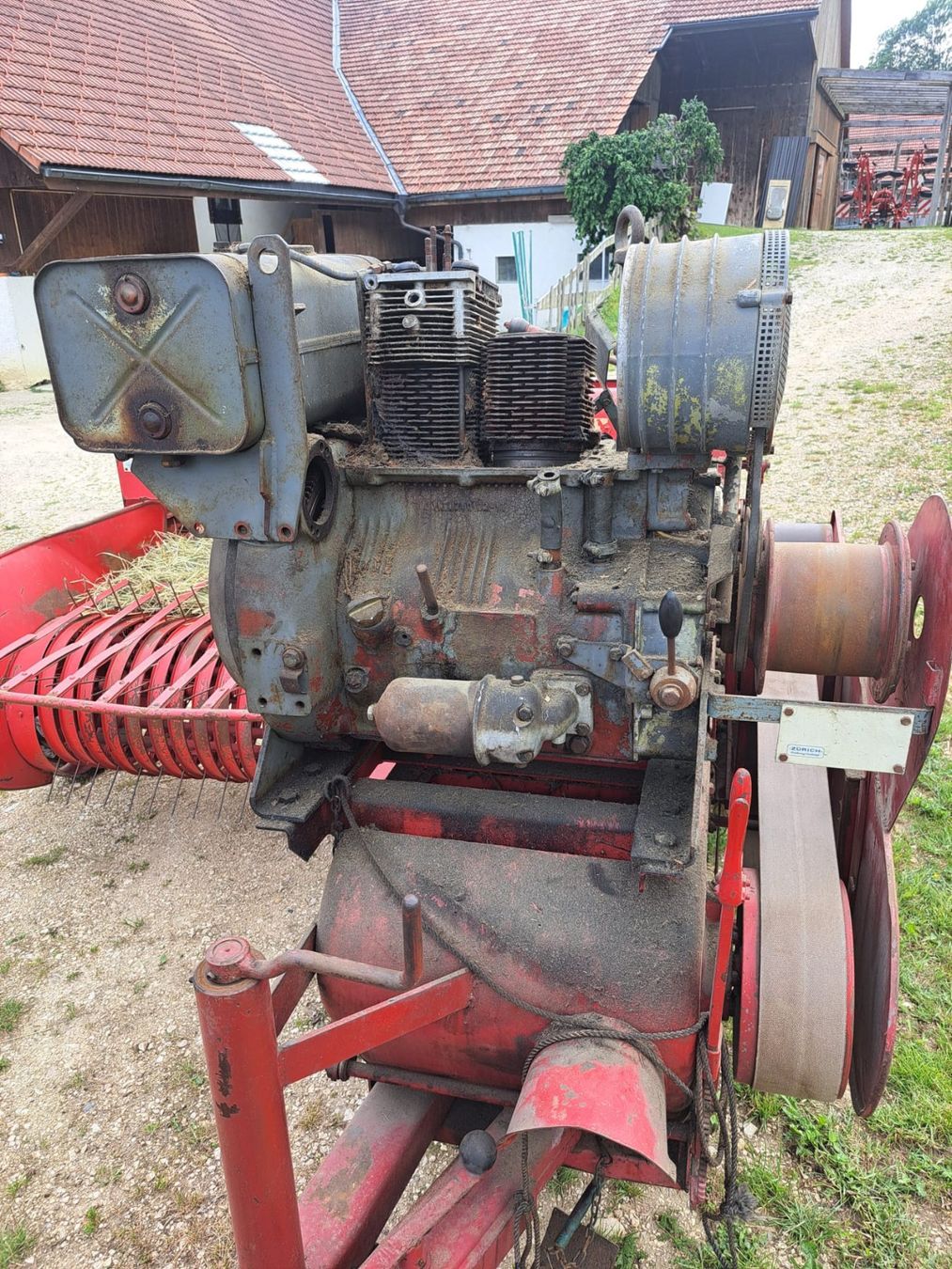 Welger Tutte le macchine: Kleinballenpresse – Usato da Welschenrohr venduto da vario32 2