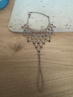 Bracciale con strass colorati usato