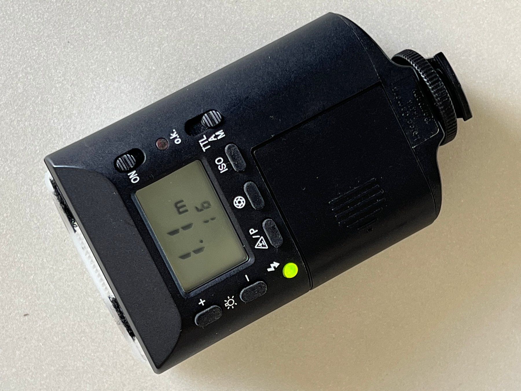 Leica Blitze: LEICA FLASH SF 20 – Gebraucht aus La Tour-de-Peilz von frog59 2