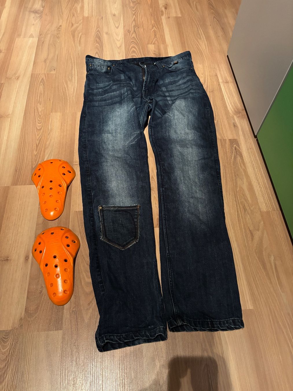 Pantaloni: Richa Motorradhosen – Usato da Kerns venduto da daveskater